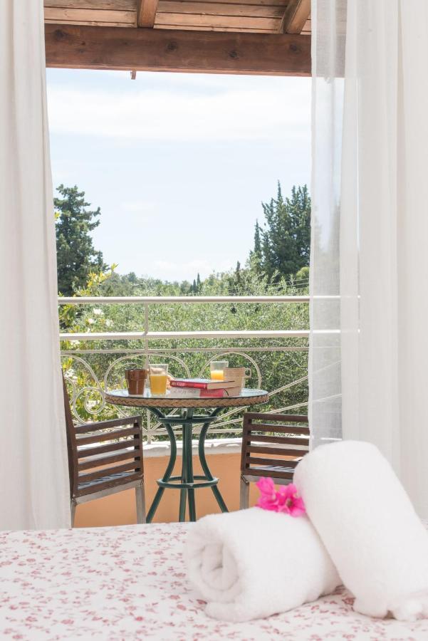 Averto Corfu Apartments Dassia  Buitenkant foto