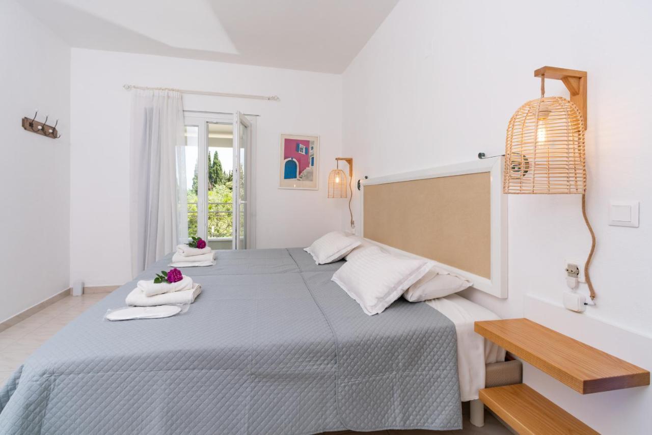 Averto Corfu Apartments Dassia  Buitenkant foto
